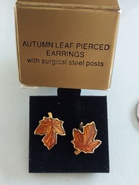 Vintage Avon Gold-Tone Maple Leaf Earrings with Orange Enamel